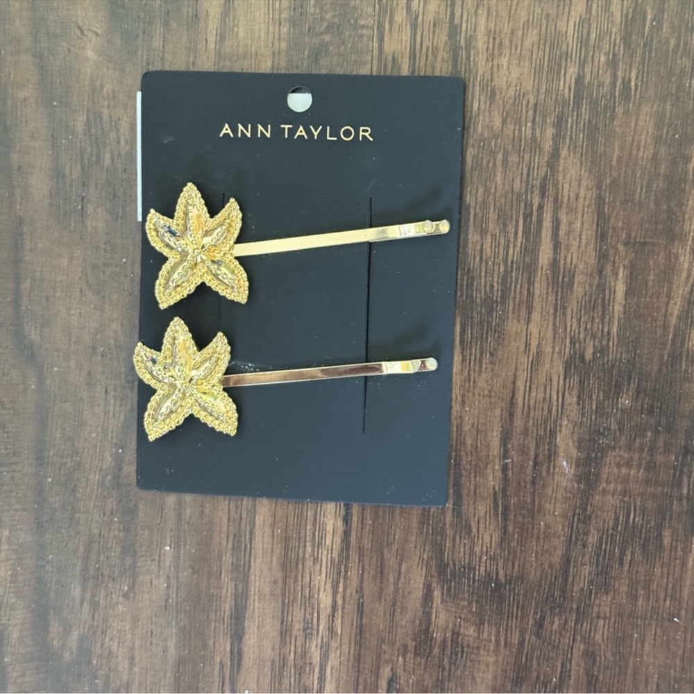 Ann Taylor starfish Bobby pin set